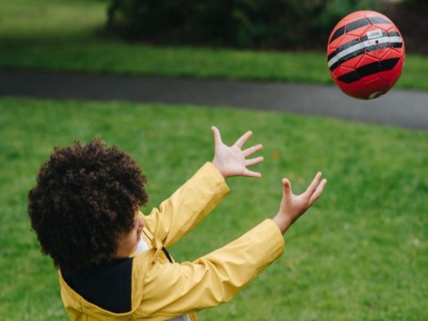 Boys who participate in sports are less likely to experience emotional distress: Study