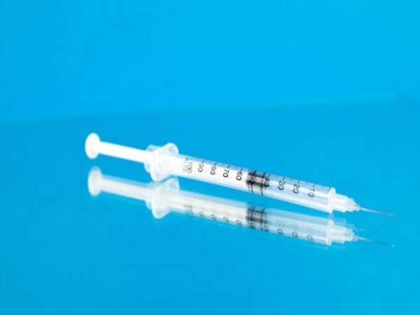 Scientists outline need for new approach to COVID-19 vaccine testing