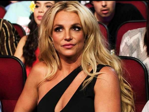 Britney Spears gives clarification about ‘body shaming’ comments on Christina Aguilera