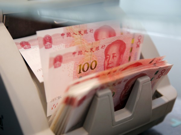 Chinese yuan weakens to 7.2258 against US dollar